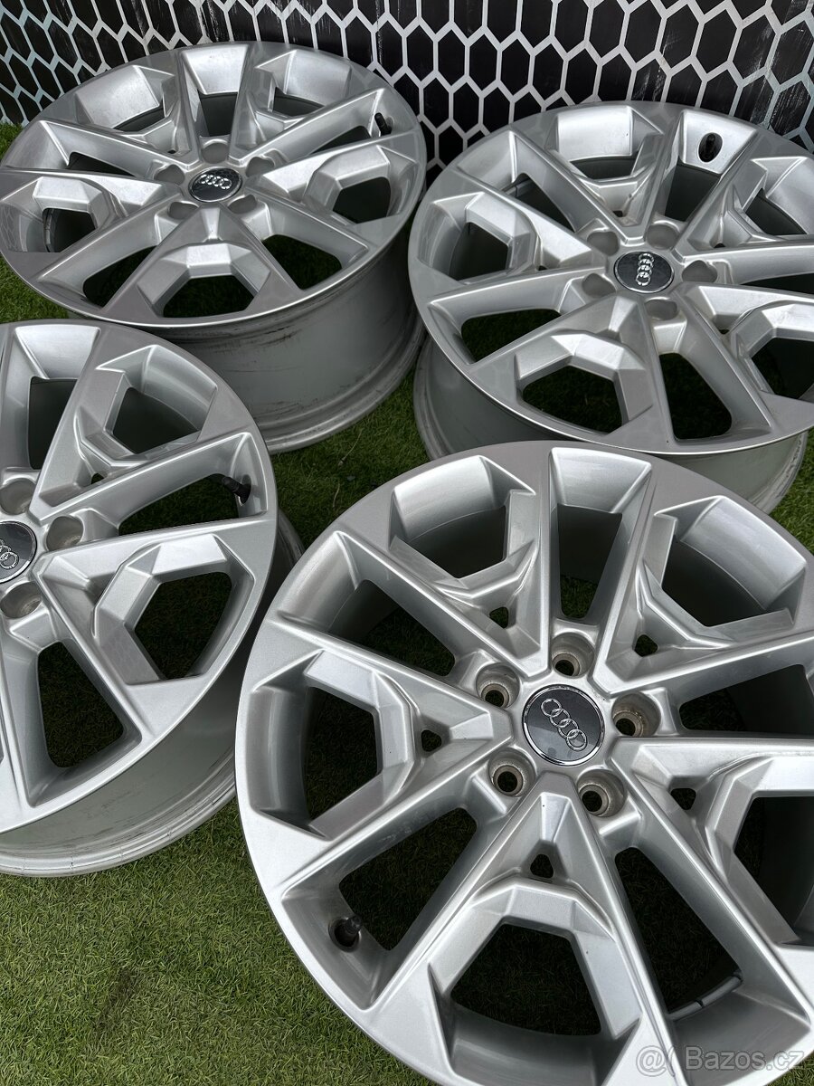 Nová sada Audi Q2 - ORIGINÁL- R18 - 2