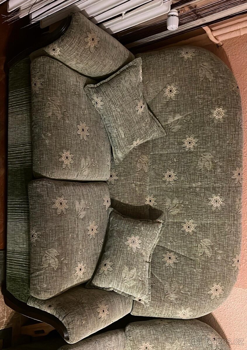 Prodam dvojsedacku a trojsedacku rozkládací - 2