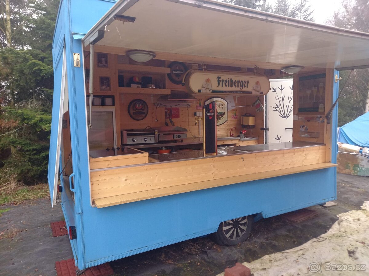 Občerstvovací stánek - 2