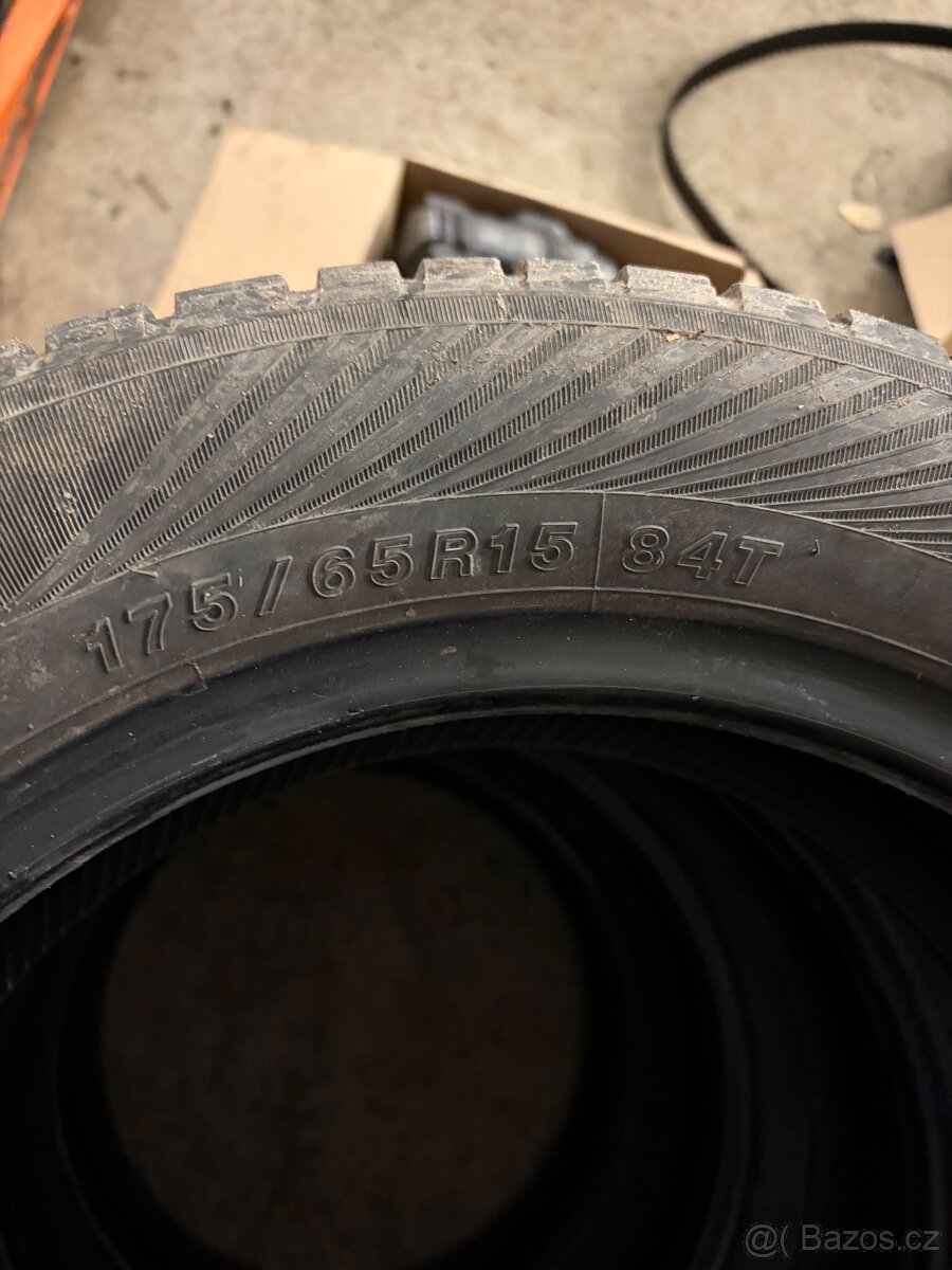 175/65/15 - 2