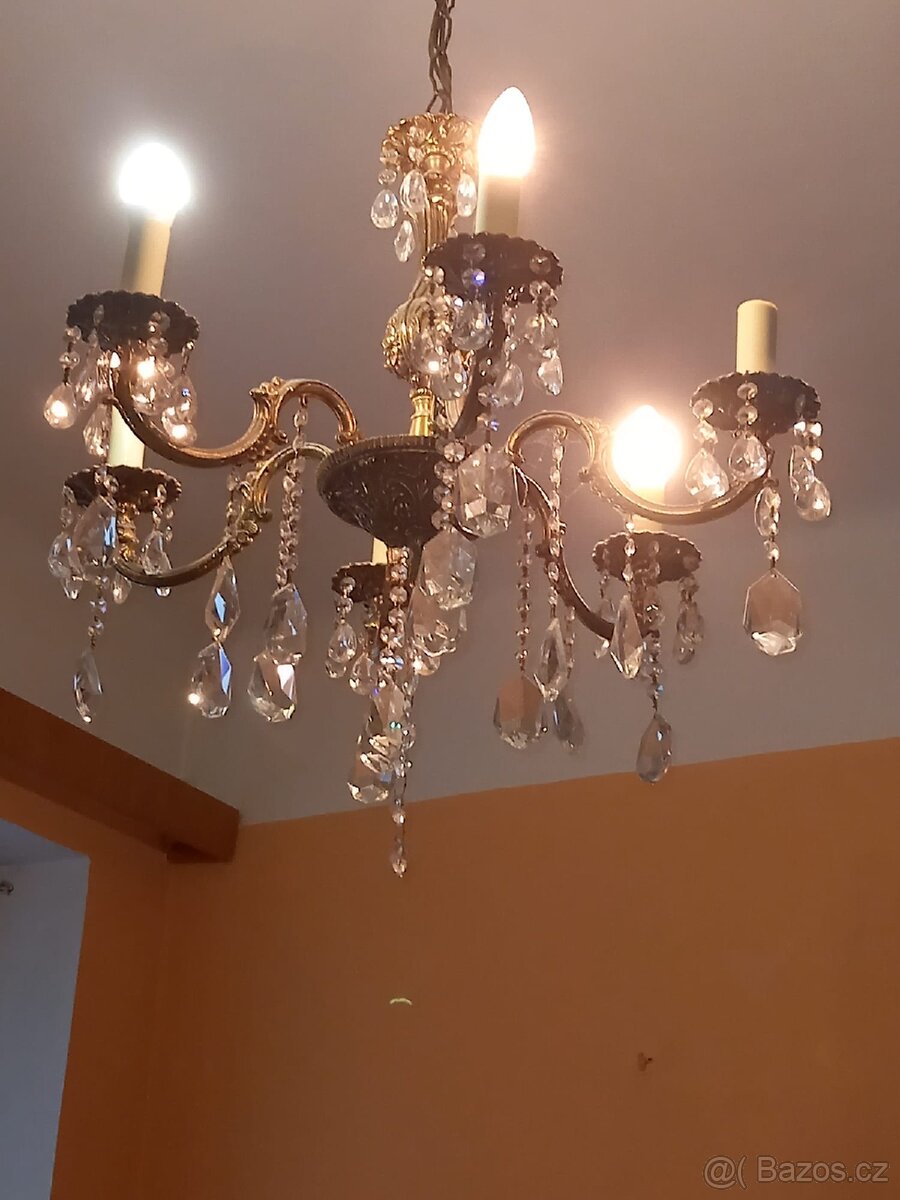 Šestiramenný lustr - 2