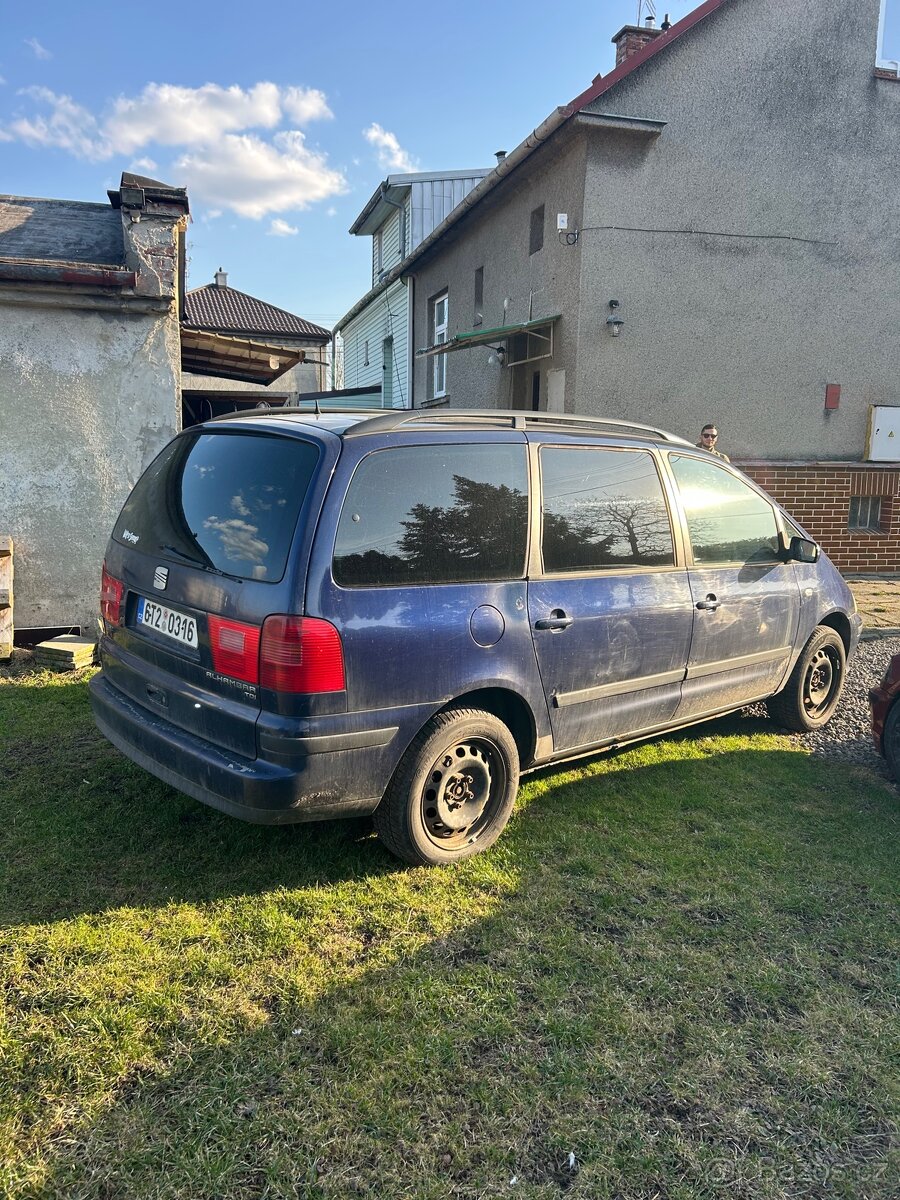 Seat Alhambra 1.9tdi 85KW - 2