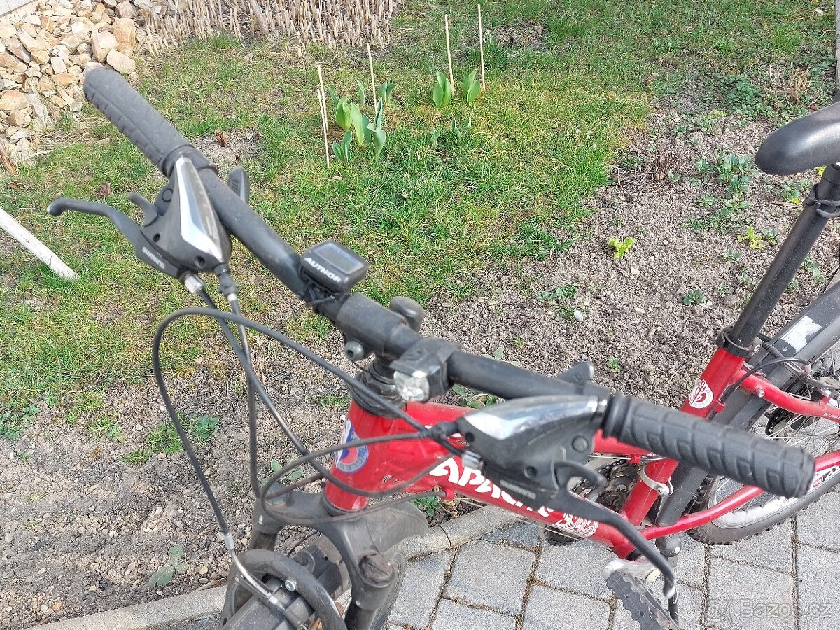 Prodám dětské kolo Apache 24" - červené - 2