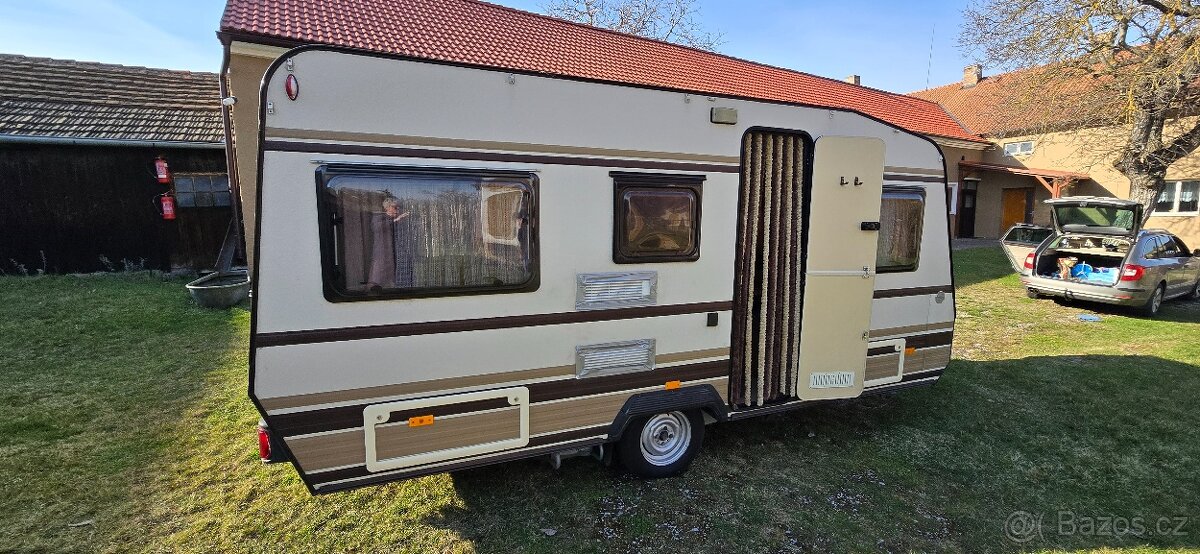 Prodáme karavan Dethleffs Nomad - 2