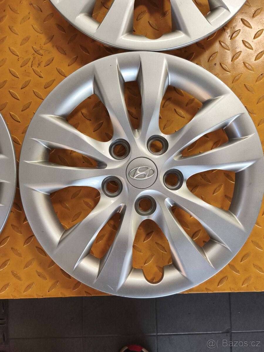 Kryty kol, Poklice HYUNDAI 15" - 2