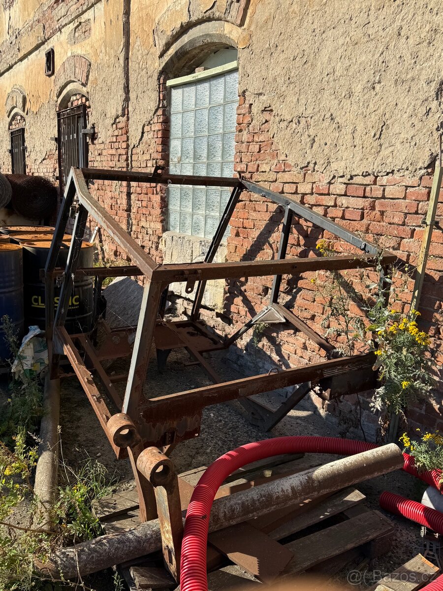 Zetor 7745 Brno – konstrukce kabiny + nová podlaha - 2