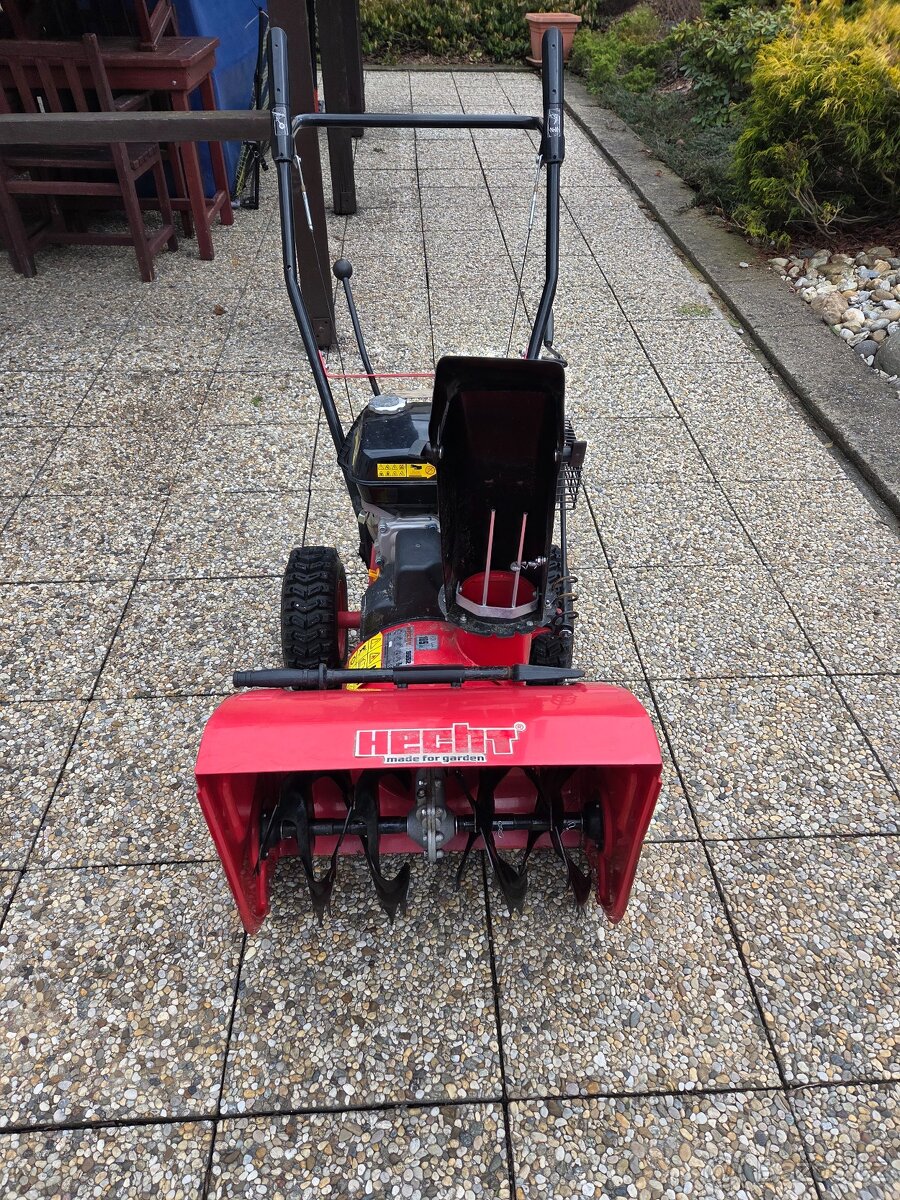 Prodám sněžnou frézu - 2