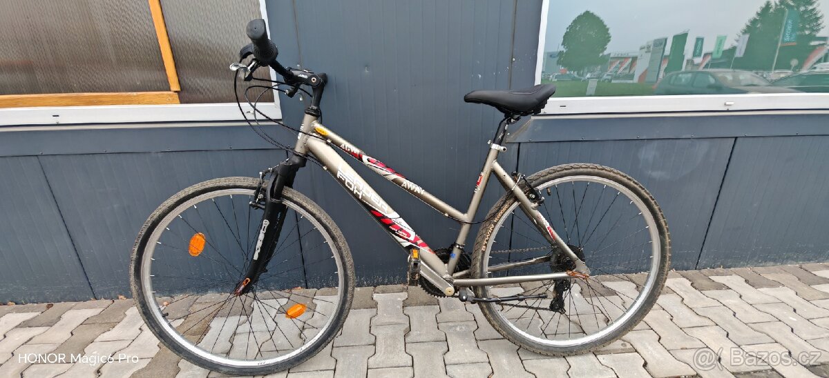 Trekingové kolo Leader Fox 19" - 2