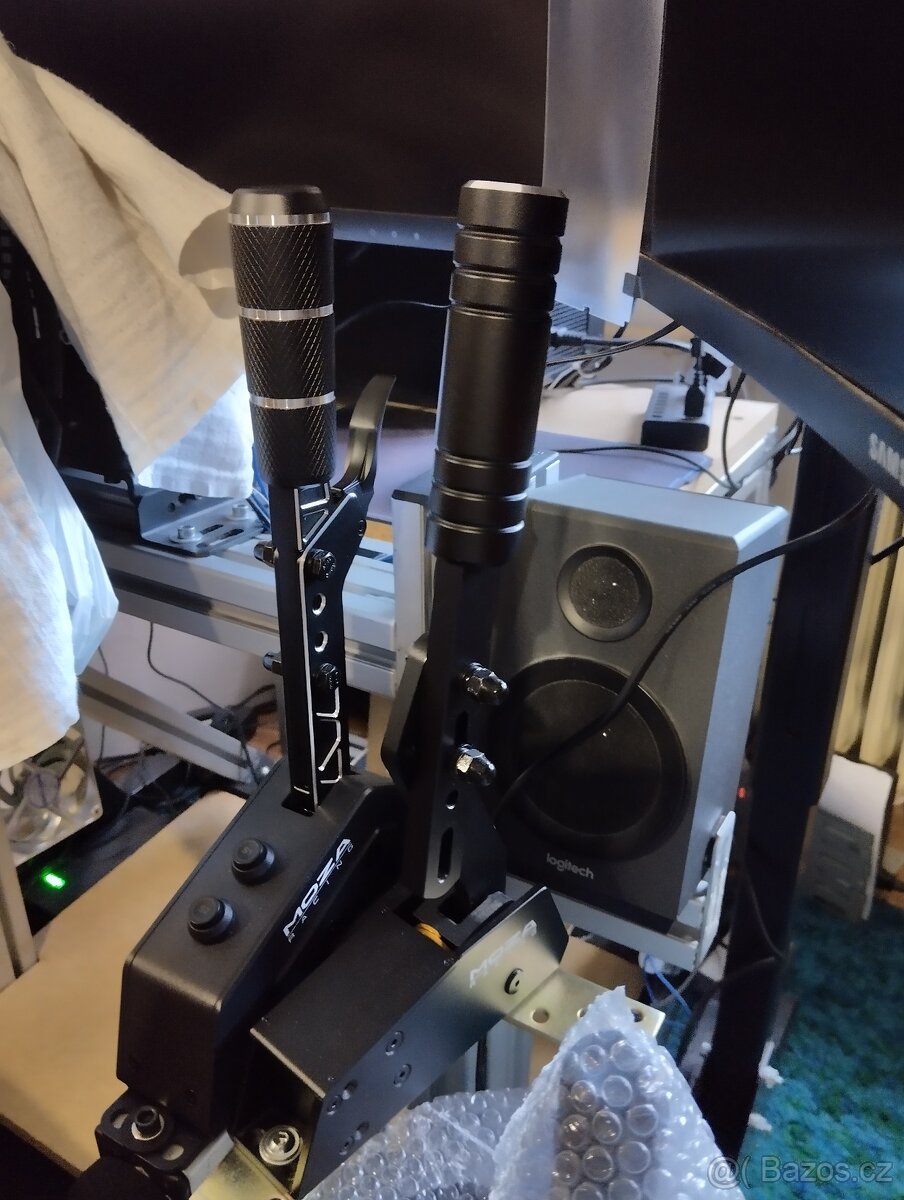 Simracing, Moza, hand brake - 2