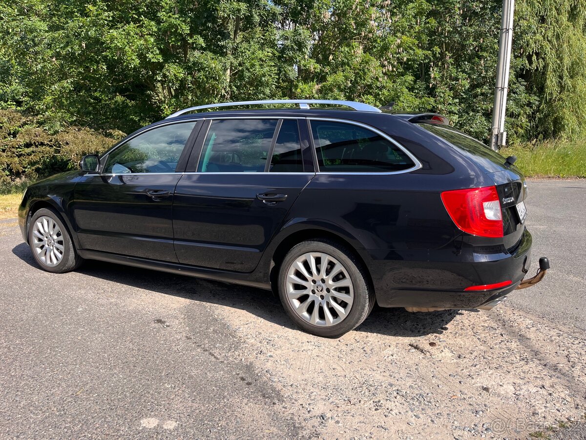 Škoda Superb combi 4x4 - 2