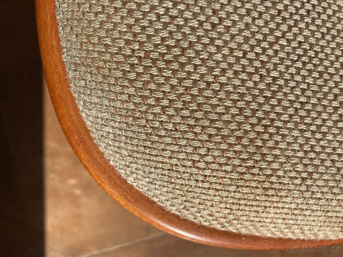 interiérová židle - 2