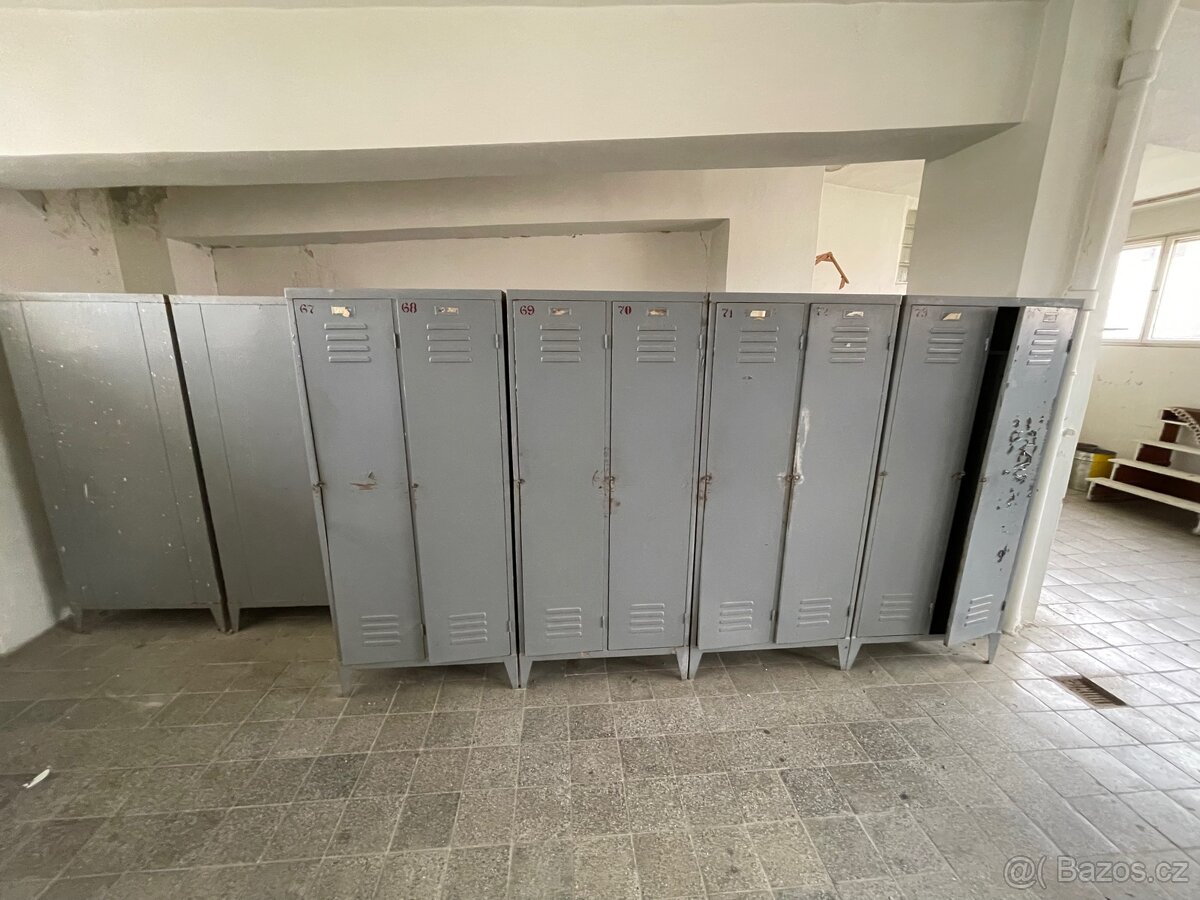 Dřevěné a plechové skřínky - 2