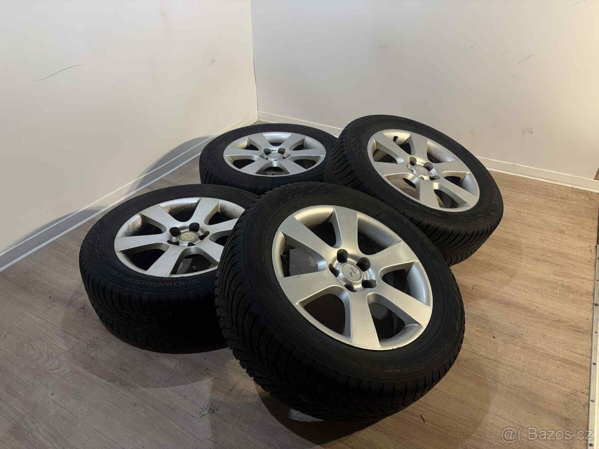 // Alu Hyundai Santa Fe II R18 - ZIMNÍ PNEU // - 2