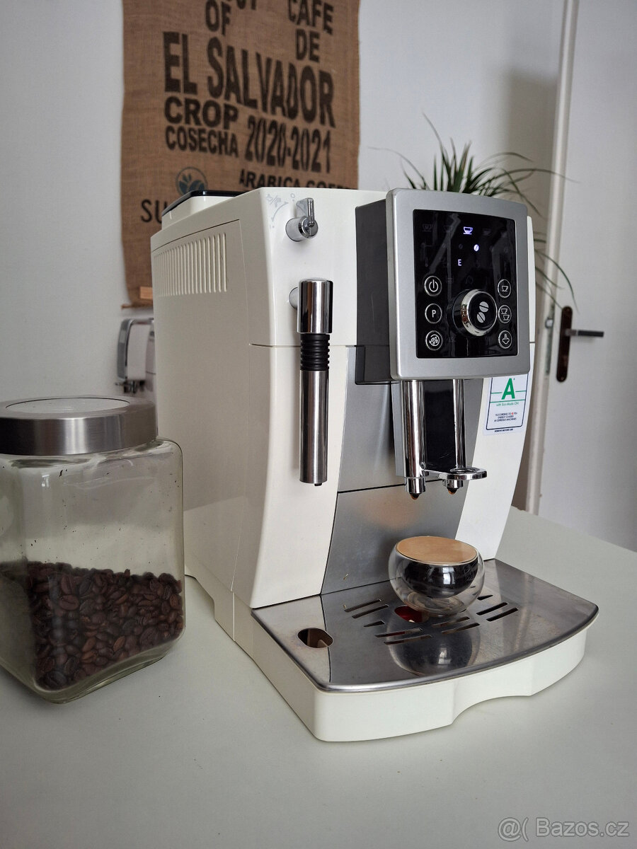 Automatický kávovar Delonghi na zrnkovou kávu - 2