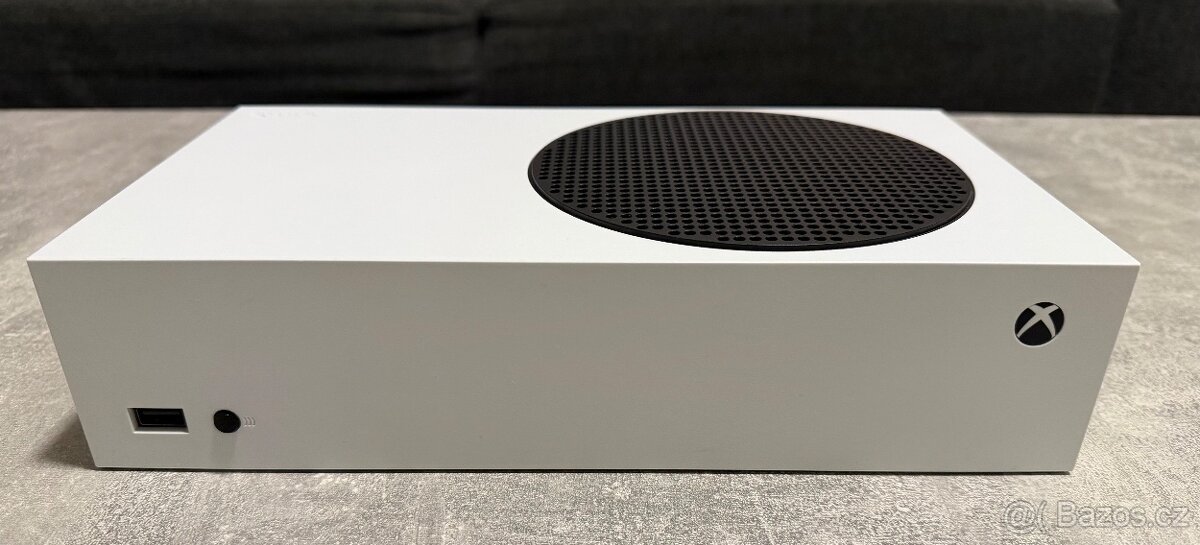 Xbox Series 500gb, 1x ovladač, kabeláž, super stav - 2