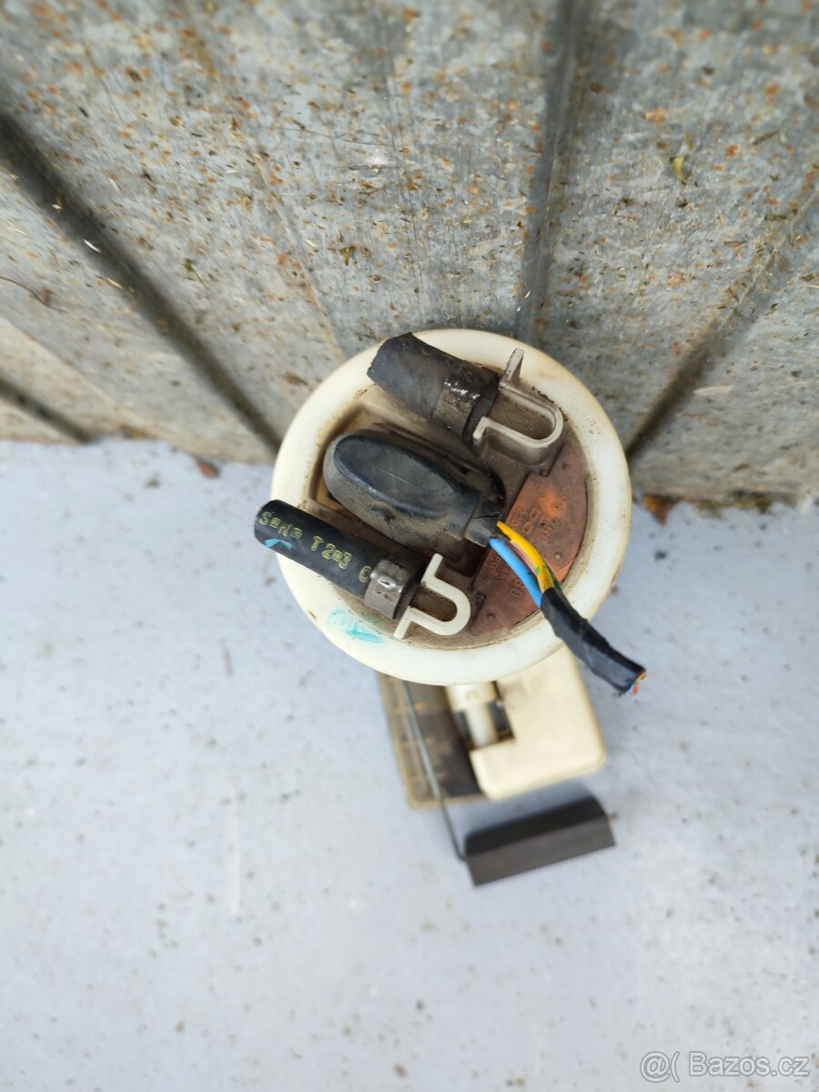 Palivový plovák - 2