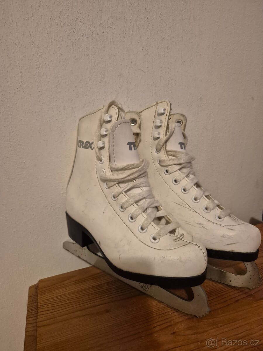 Divči brusle 28 - 2