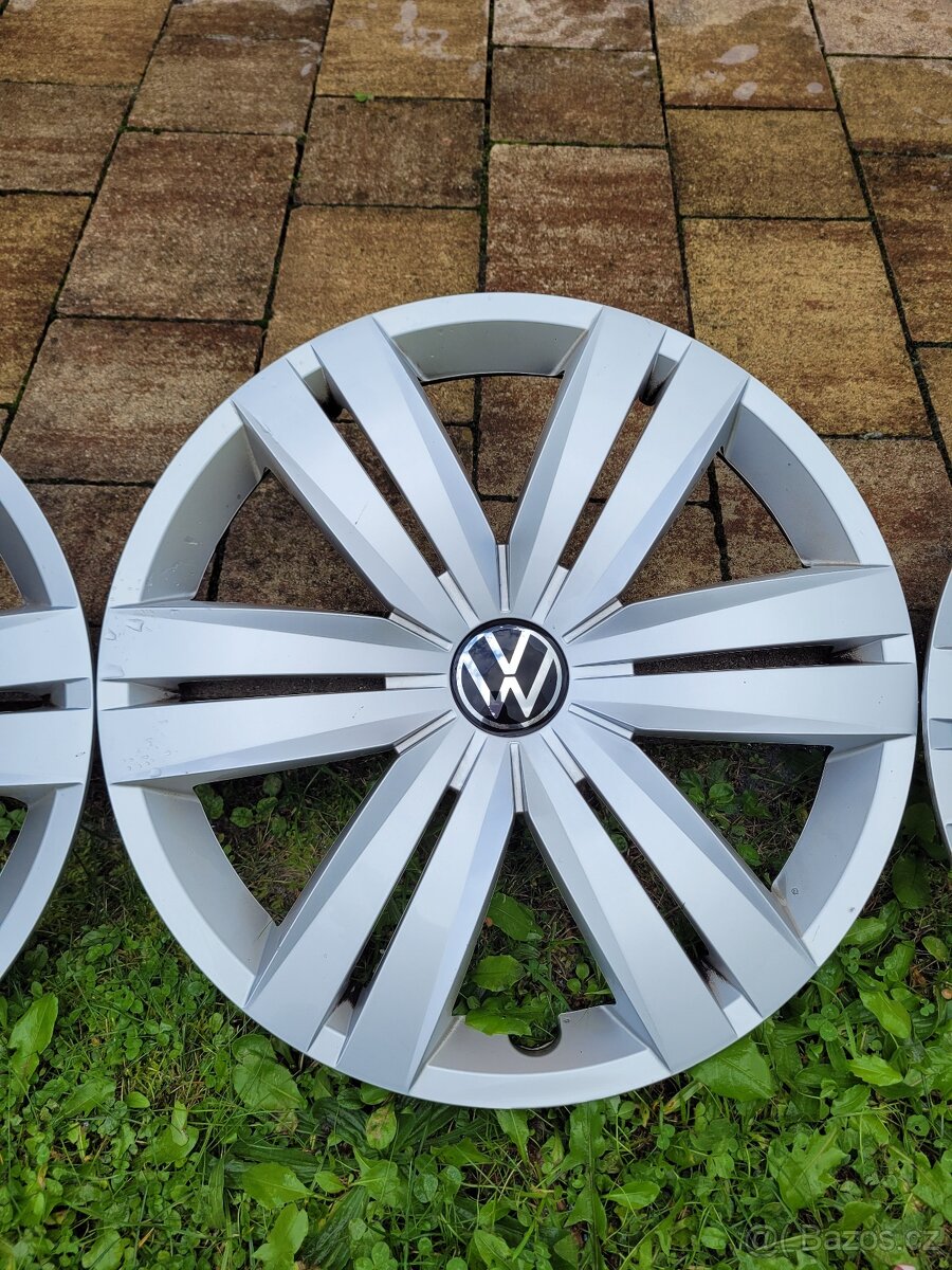 Prodám kryty kol ( poklice ) original VW 16" - 2