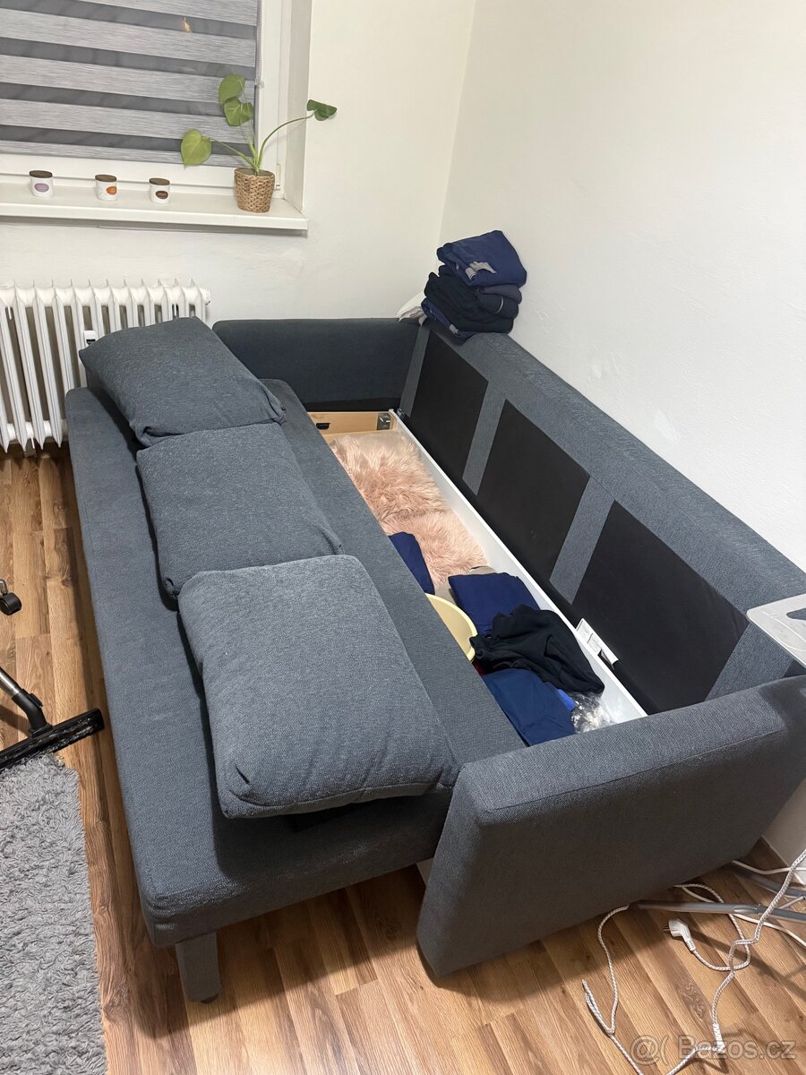 Gauč / Pohovka - 2