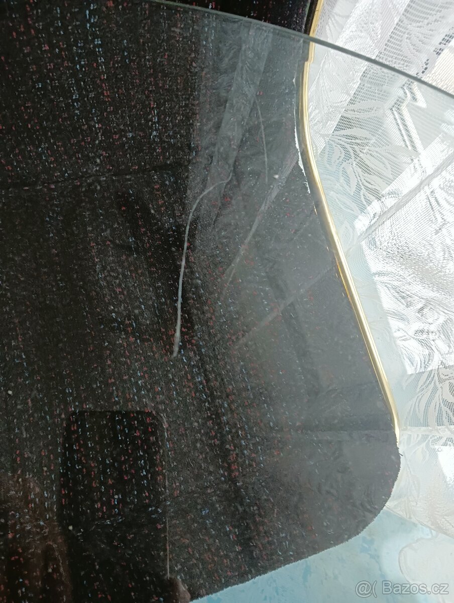 Skleněný stůl+2 židle - 2