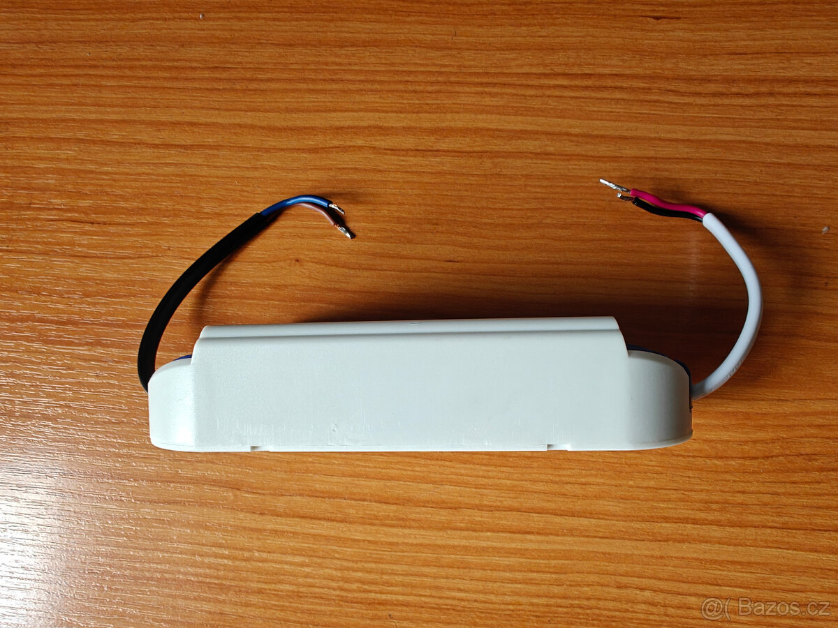 LED zdroj 230V/12V 48W - 2