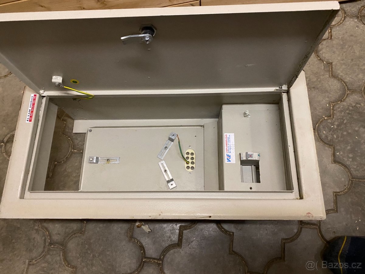 Elektroměrný rozvadeč - 2