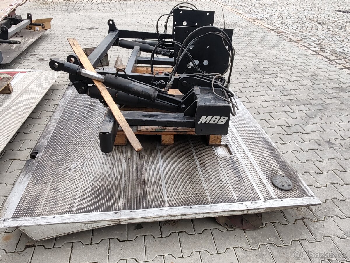 Hydraulické čelo repasované MBB - 2