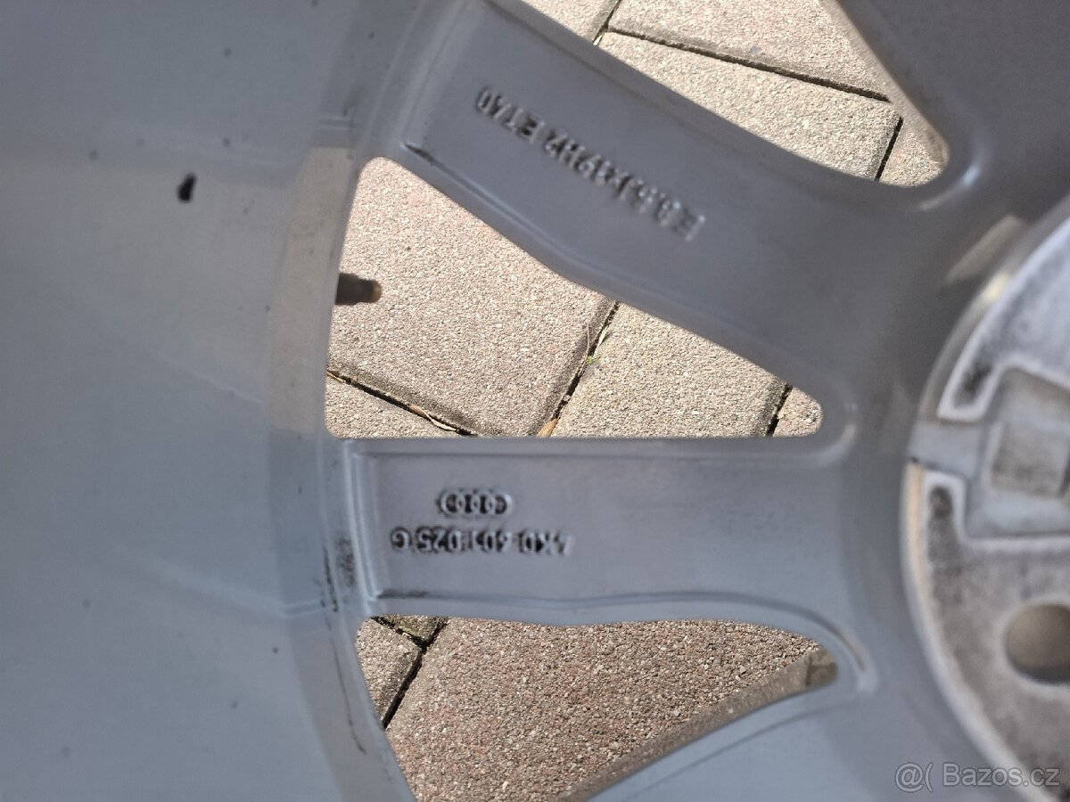 Originál alu kola audi.r.19 - 2