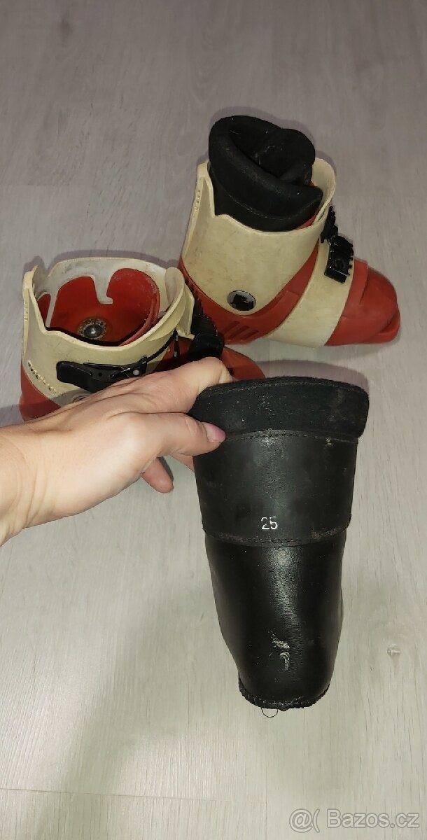 Dětské lyžařské boty vel.25 - 2