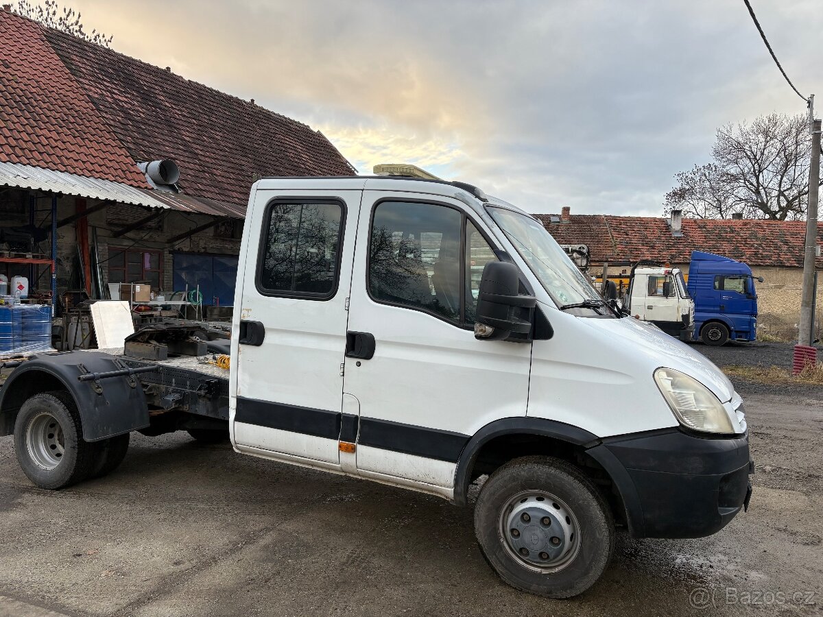 Tahač Iveco , 65C18D - 2
