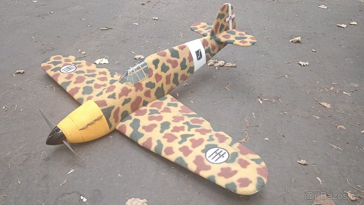Hawker Hurricane 1350 mm - 2