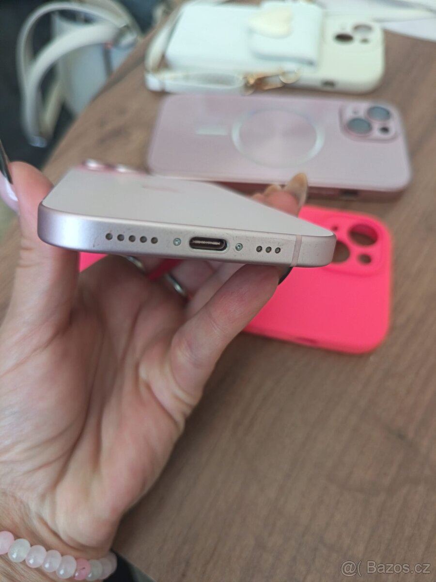 IPhone 15 - 2