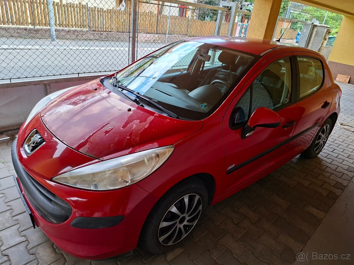 Peugeot 207 - 2