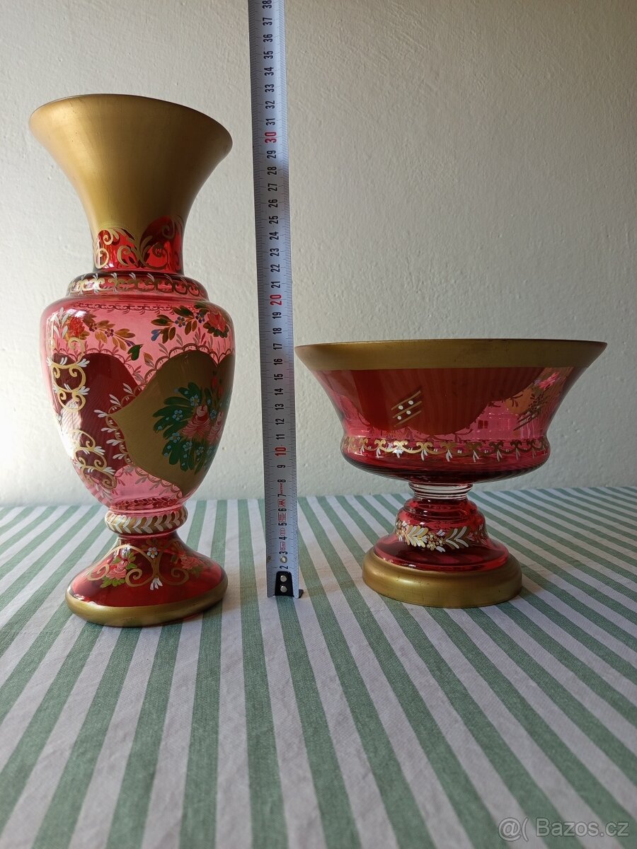 Starožitné Novoborské sklo – váza a mísa - 2