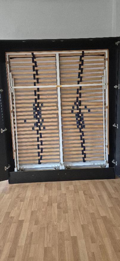 sklápěcí postel - 2