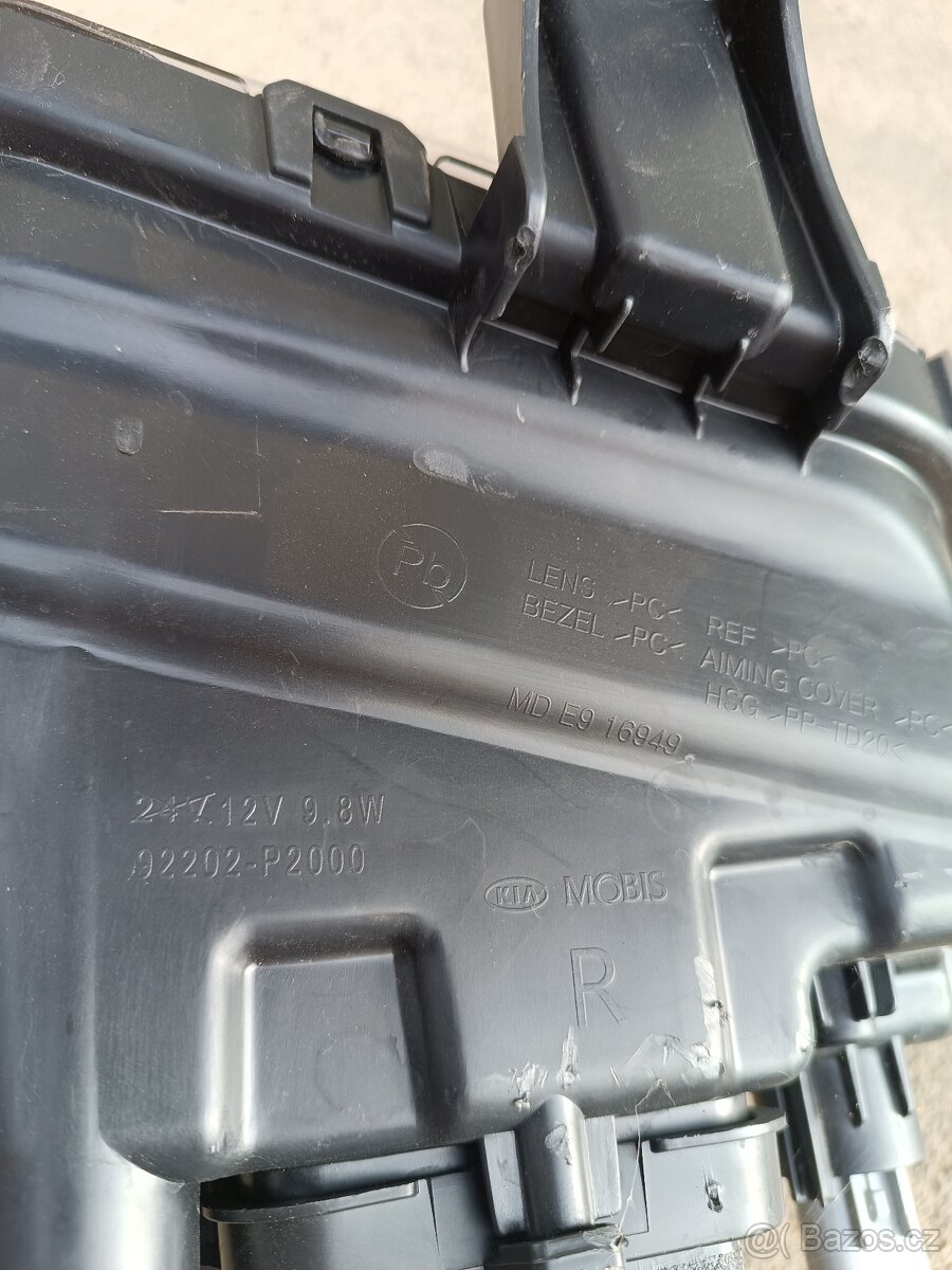 Kia Sorento -mlhovka - 2