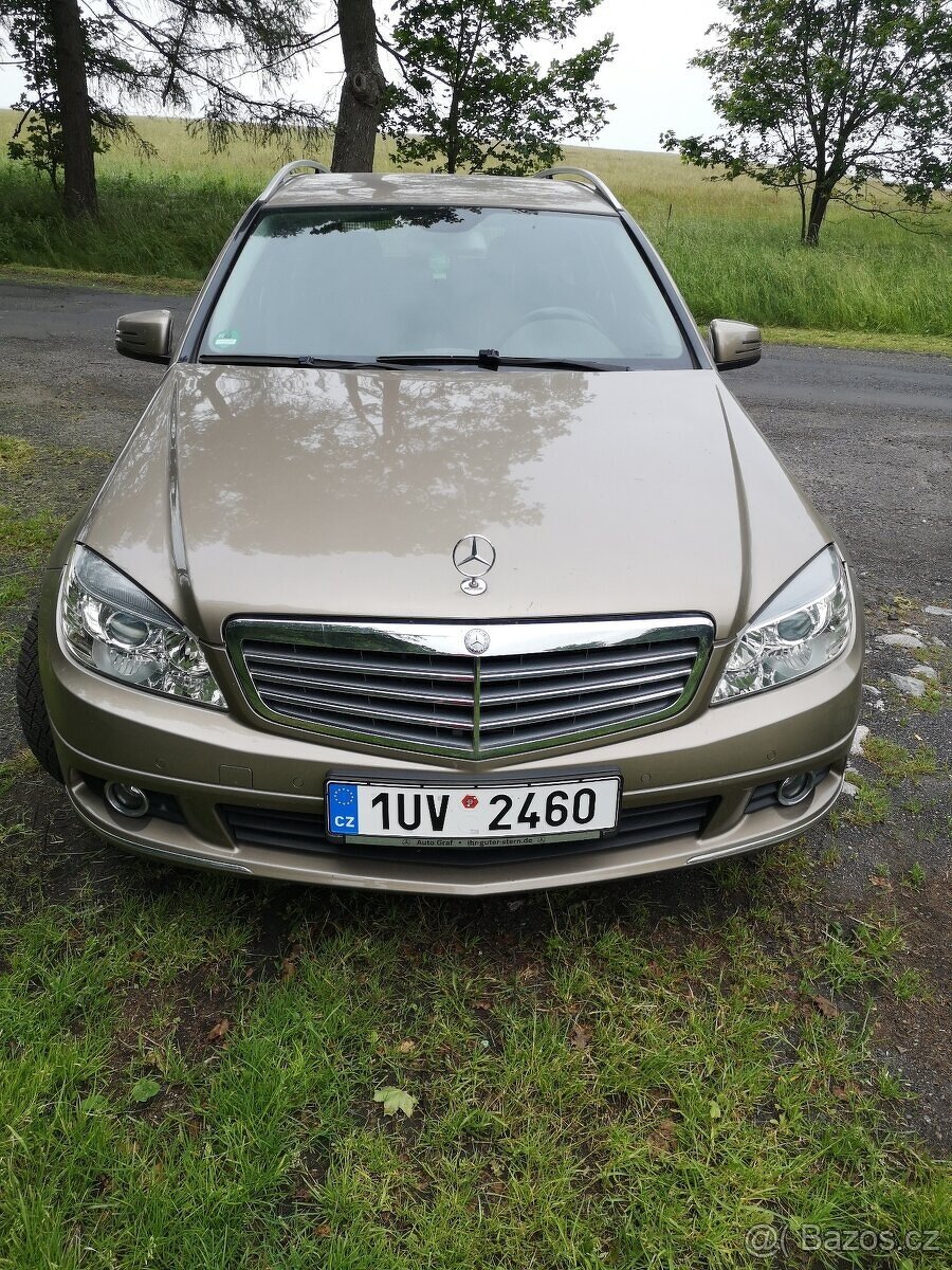 MERCEDES BENZ C 180 COMBI BENZÍN AUTOMAT NÍZKÉ KM - 2
