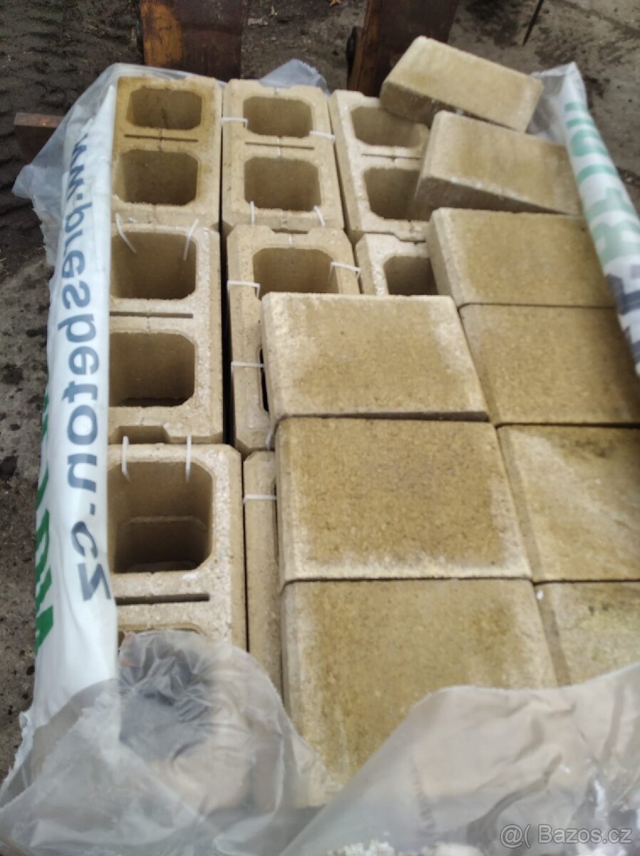 Presbeton simple block + zakrývací deska okrová - 2