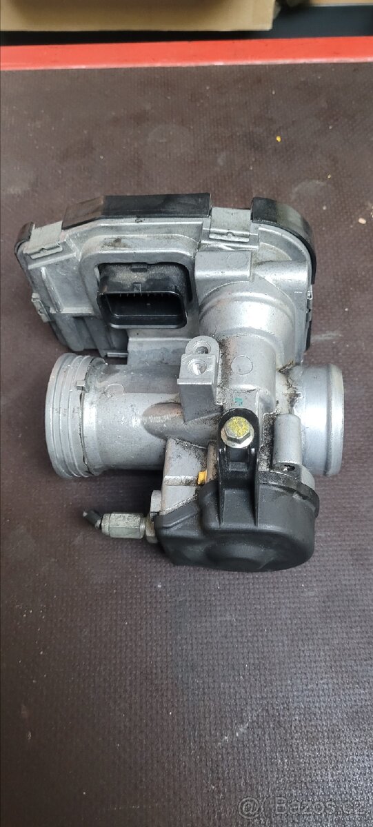 Řídící jednotka Piaggio X10 350 / beverly 300 - 2