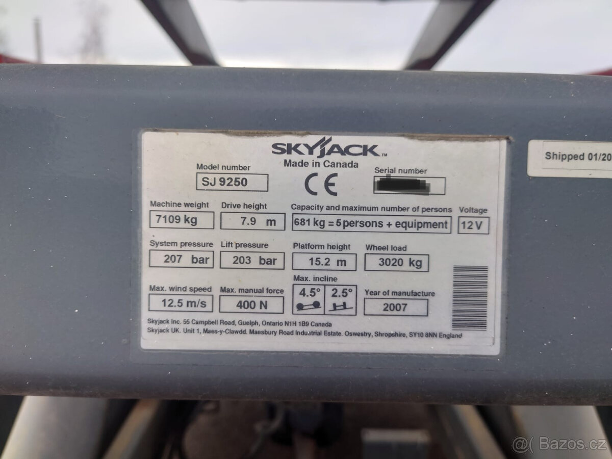 Nůžková pracovní plošina SKYJACK SJ 9250 - 2