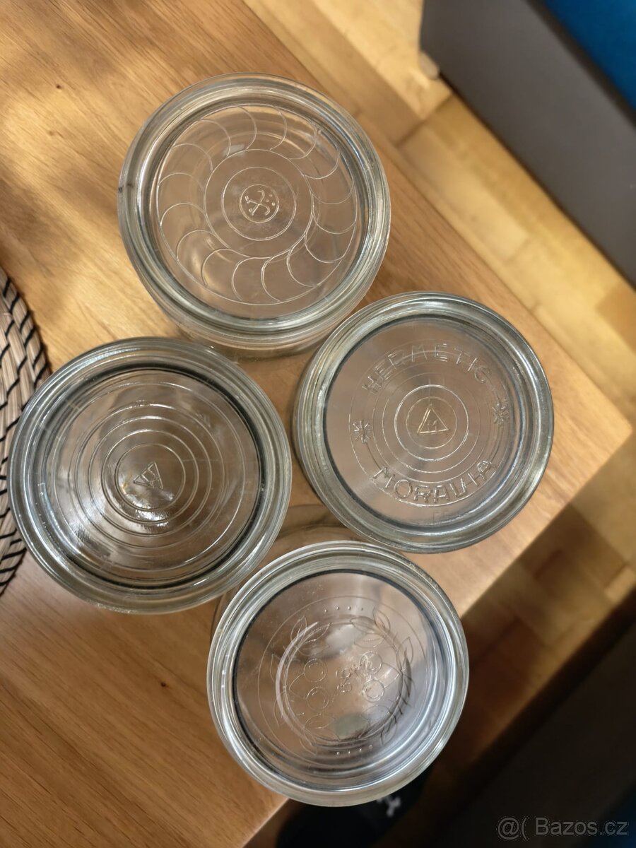 Zavařovací sklenice celoskleněné masovky - 65ks - 2