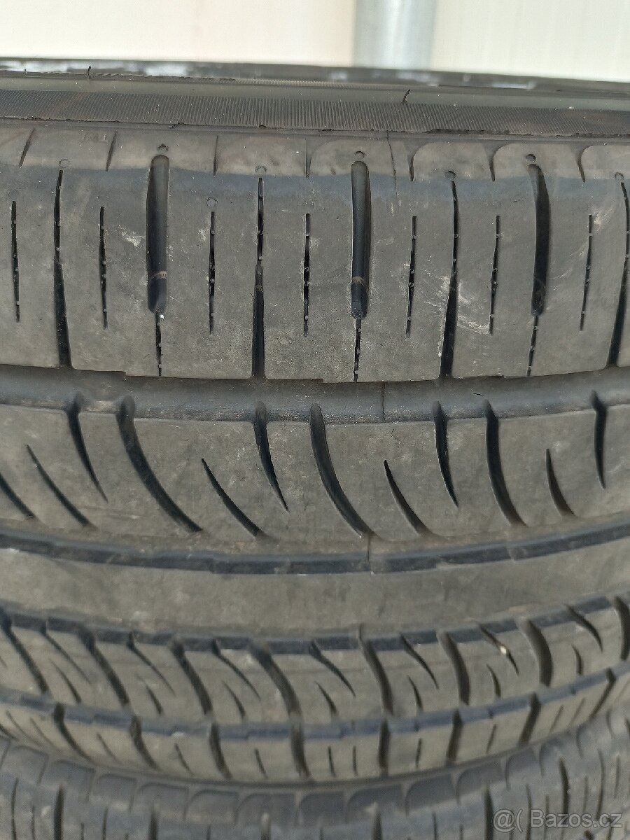 21" Sada letních Pirelli Scorpion 285 45 R21 - 2