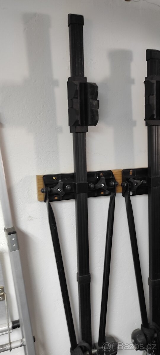 Nosice na kolo Hakr - 2