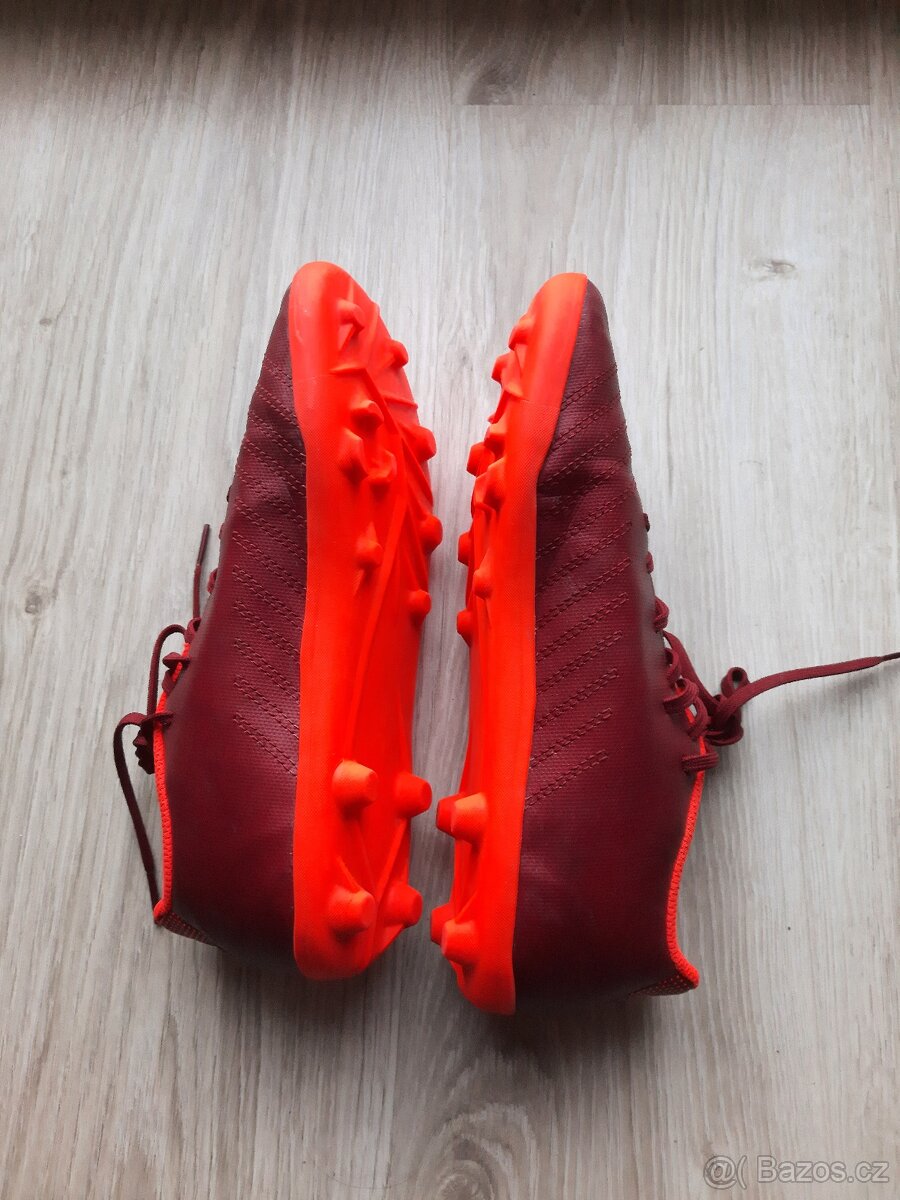 DĚTSKÉ KOPAČKY JAKO NOVÉ. POUŽITÉ 2X - 2
