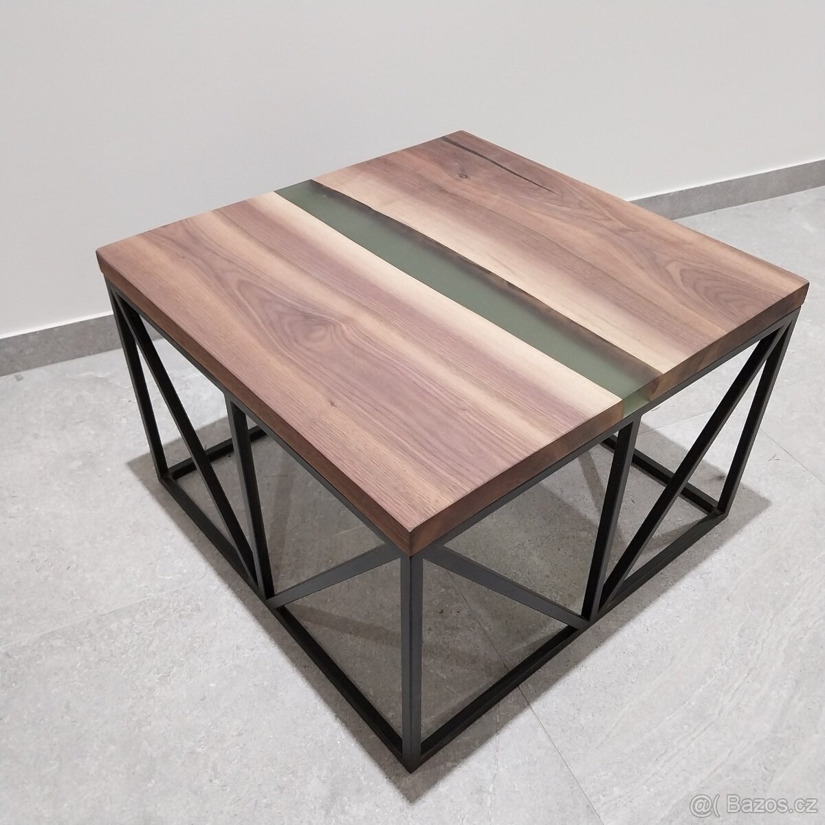 Epoxidový stolek - 2