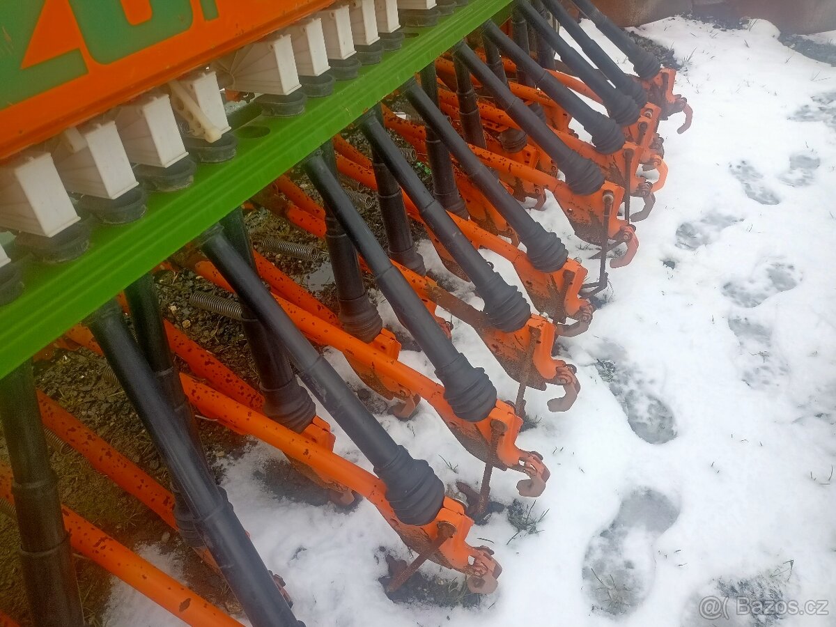 Secí stroj Amazone D 8 - 2