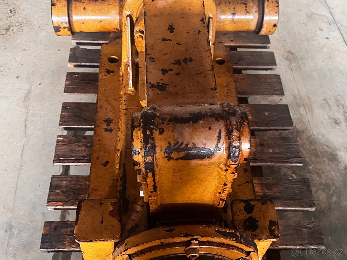 bagr Ostrowek K 162 - 2