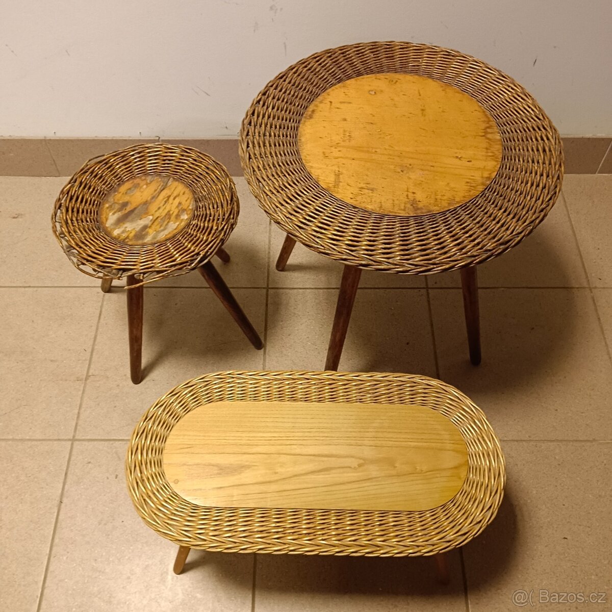 3ks stolíků na květiny - 2