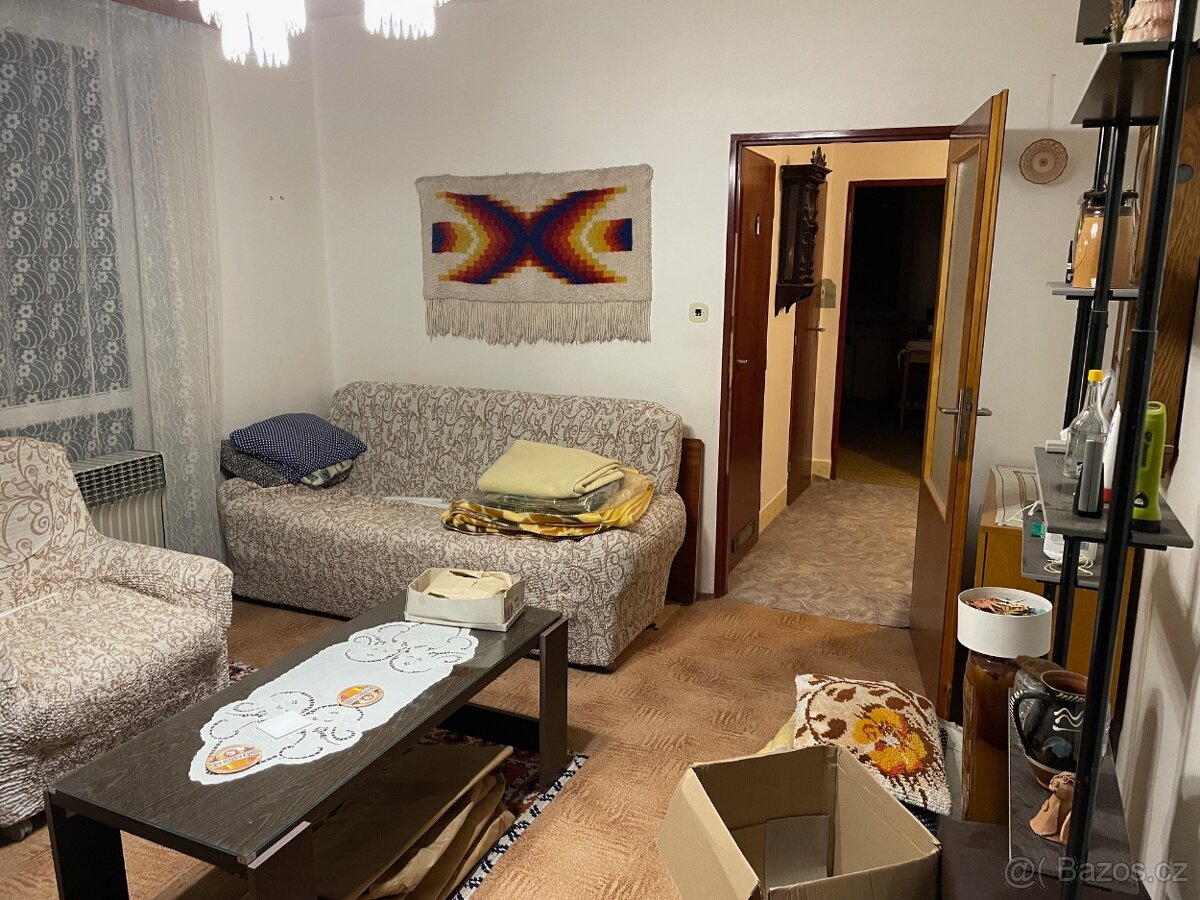 Starý nábytek za odvoz - 2