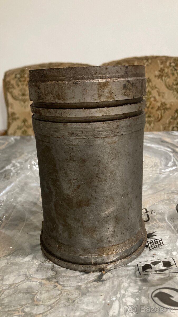 Sada motoru ARO 240 - 2